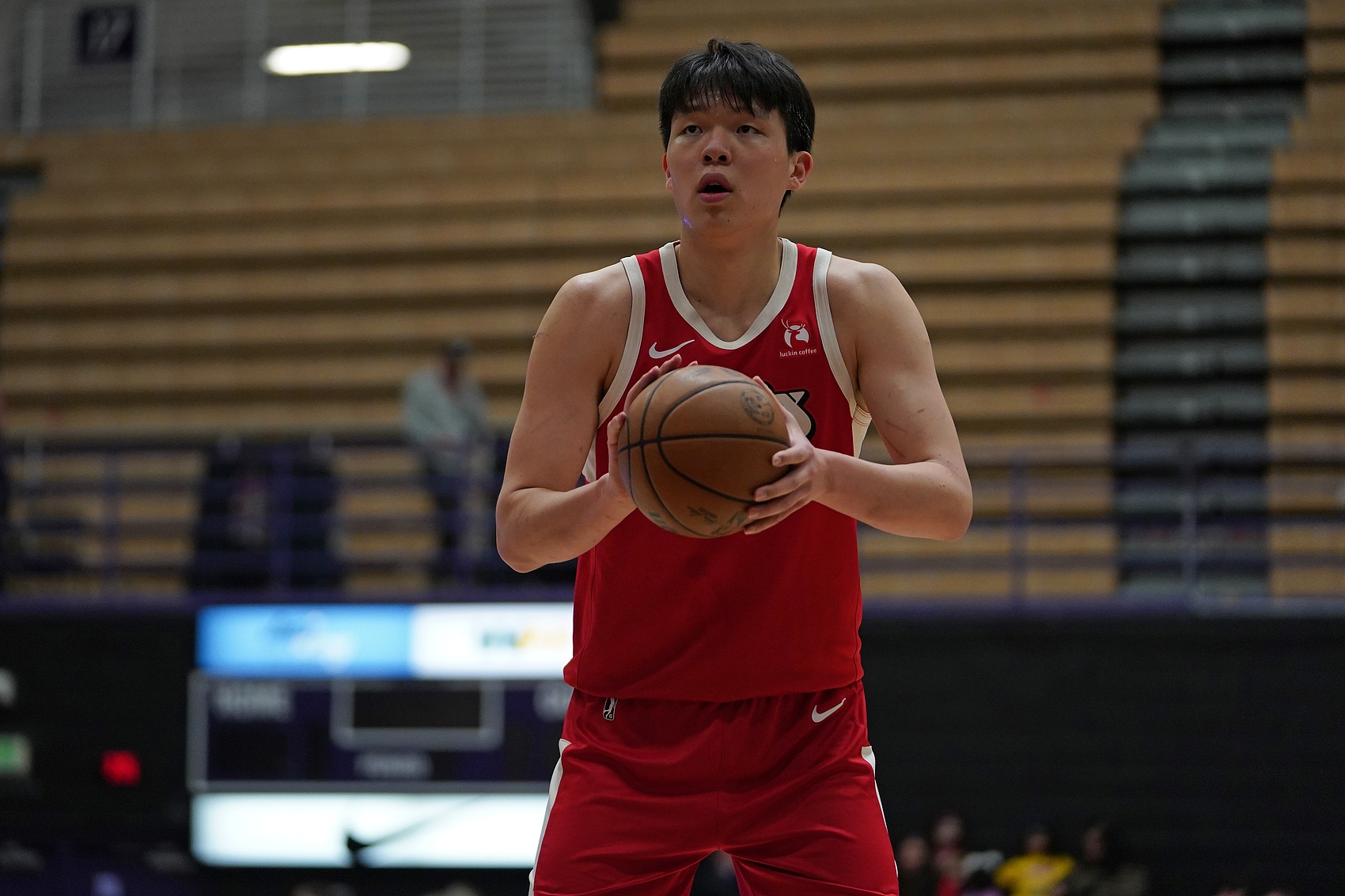 世界杯手机高清观看-队记：考虑到杨瀚森在发展联盟的数据 他能参加新秀赛