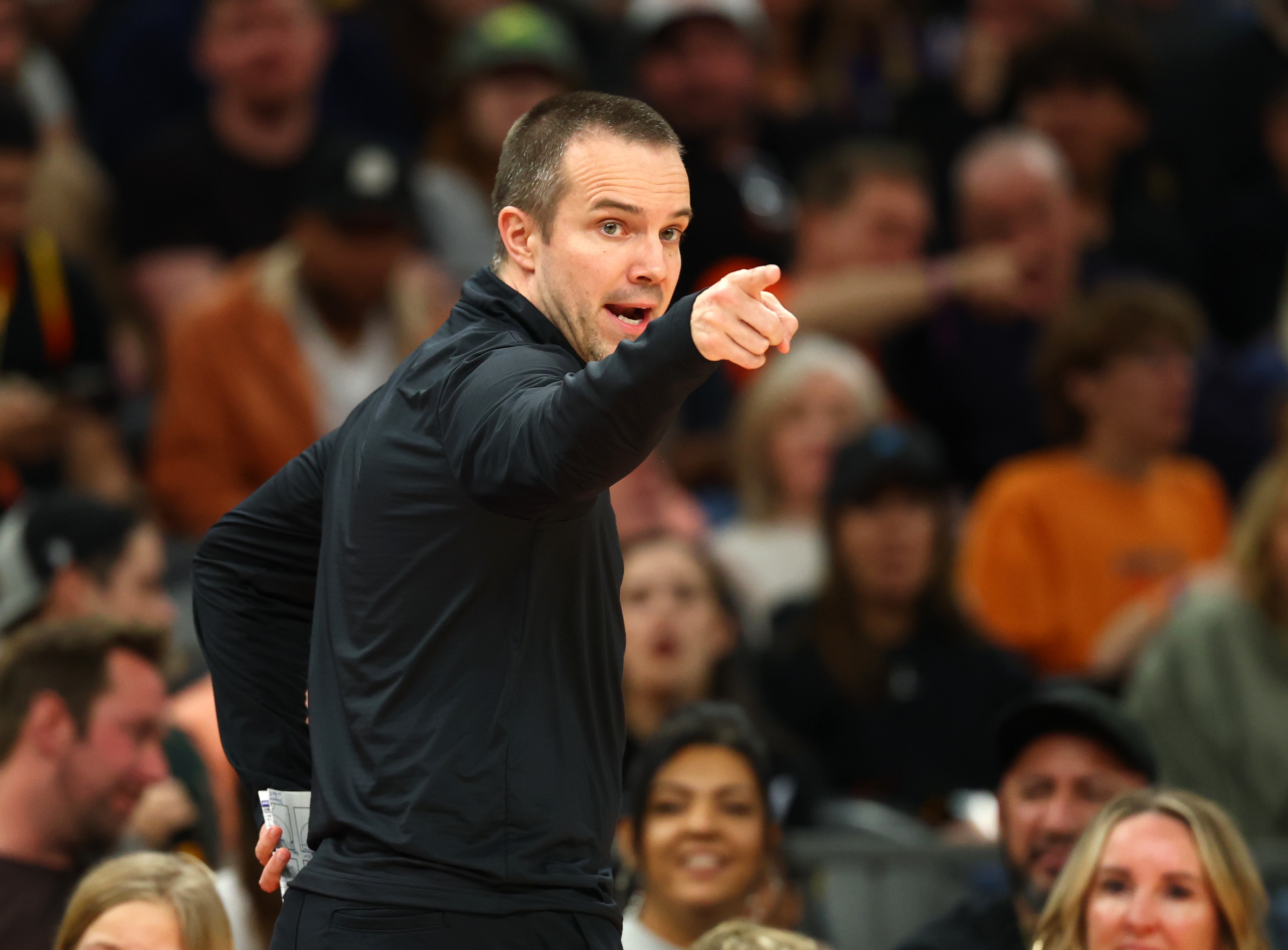 世界杯手机高清观看-奥特：火箭身体对抗明显占优 进入季后赛会缩短轮换要选对人